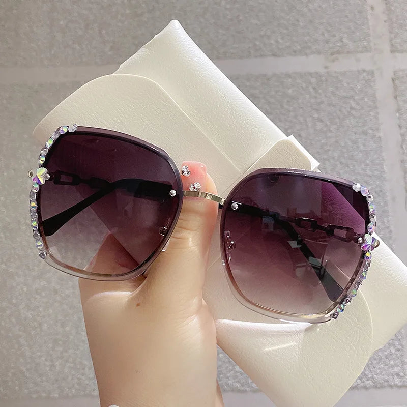 Diamond Decoration Frameless Fashion Sunglasses