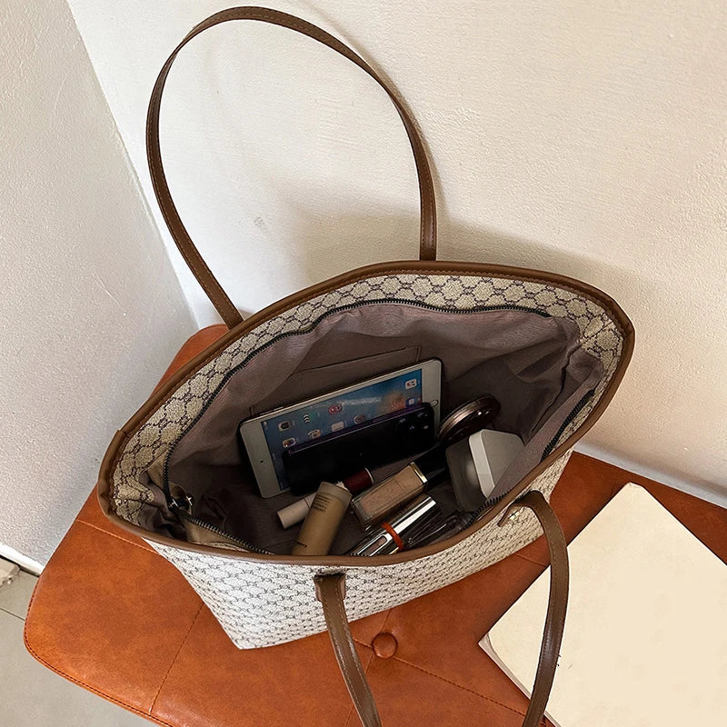 Large Capacity Shoulder Bag Women's