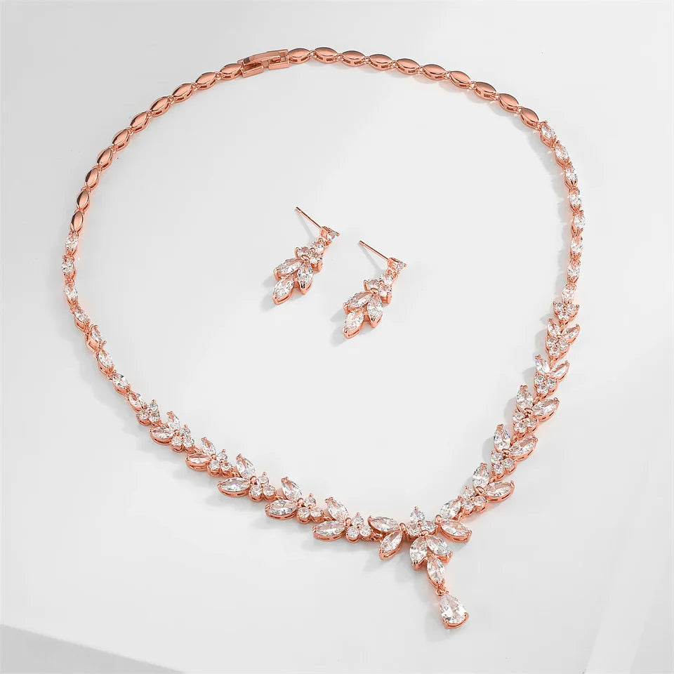 Cubic Zircon Leaf Necklaces For Women