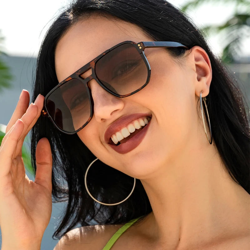 Classics Square Sunglasses Women