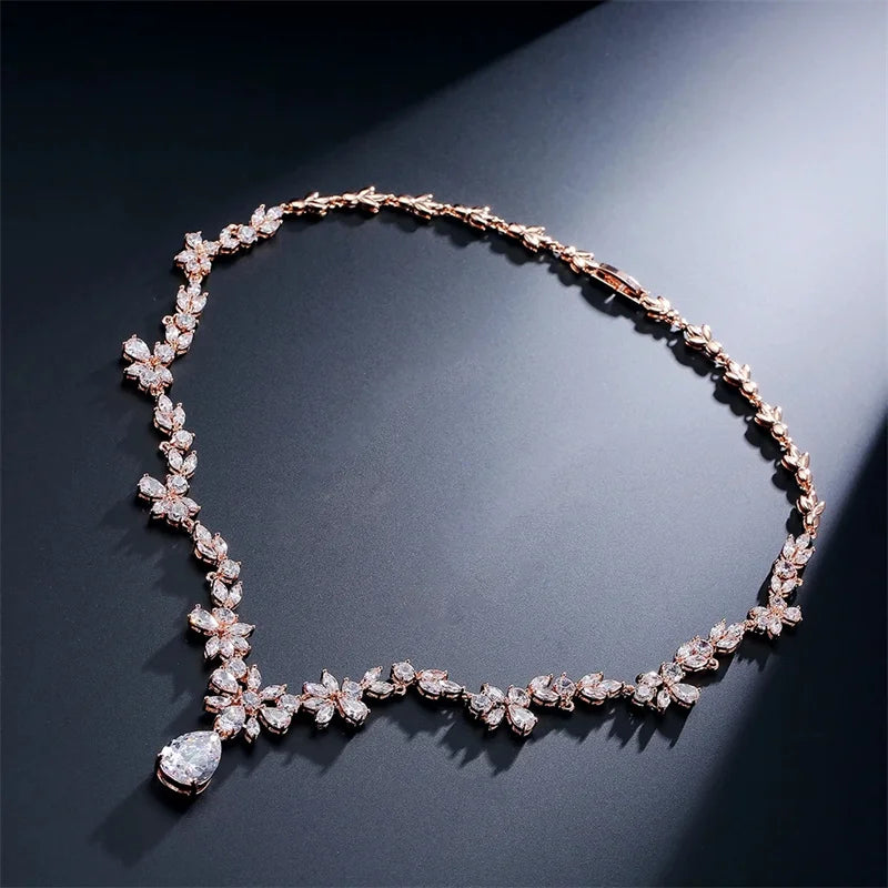 Cubic Zircon Leaf Necklaces For Women