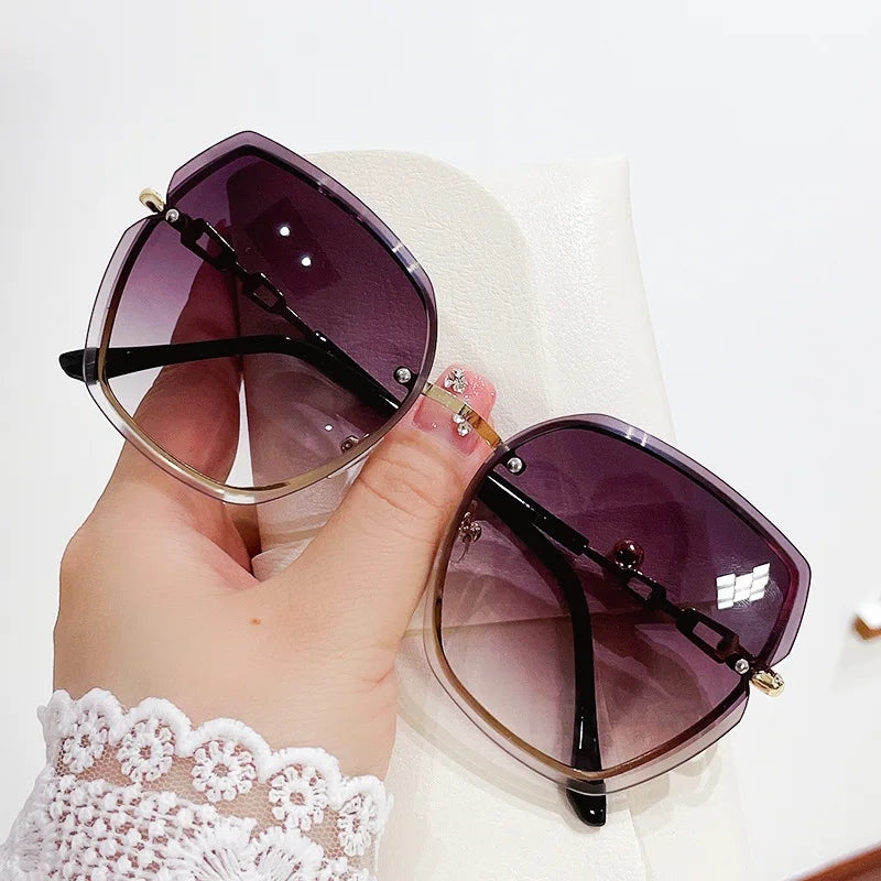 Diamond Decoration Frameless Fashion Sunglasses