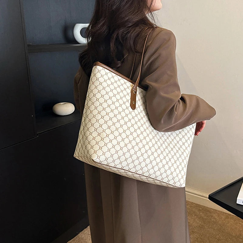 Large Capacity Shoulder Bag Women's