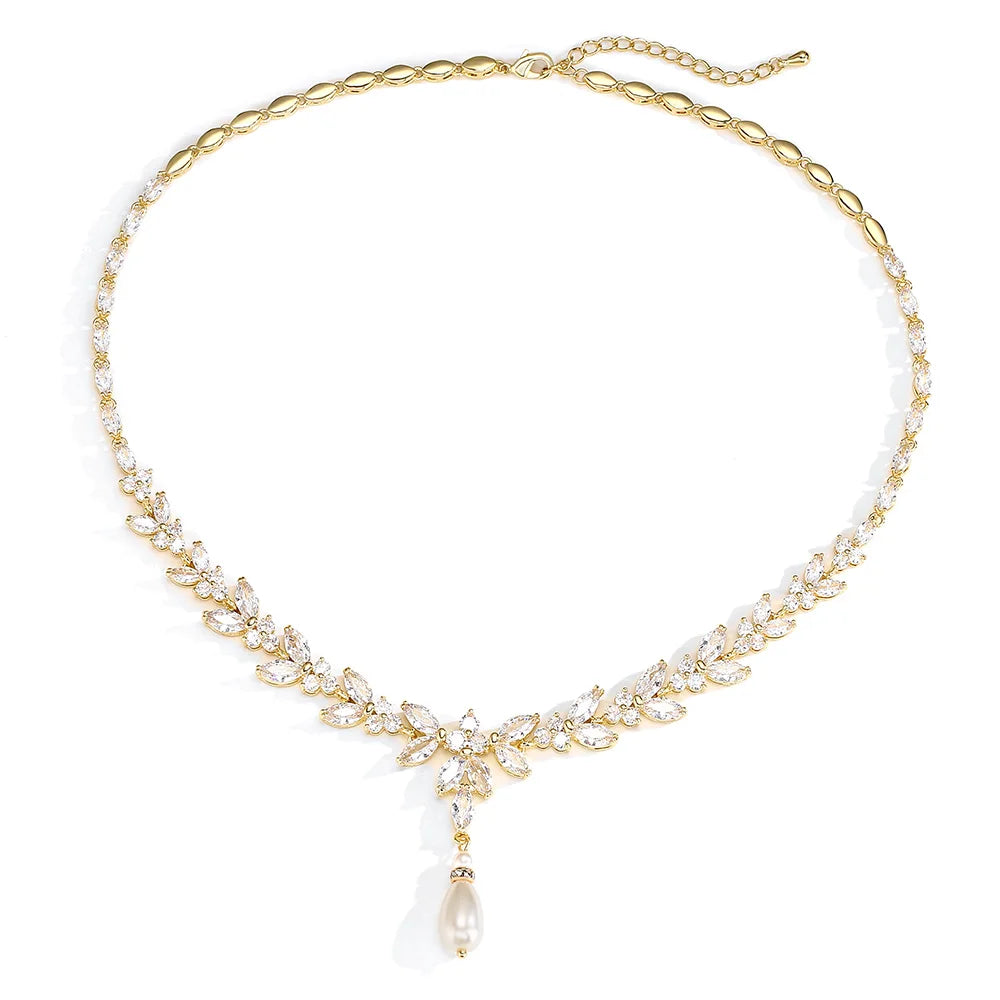 Cubic Zircon Leaf Necklaces For Women