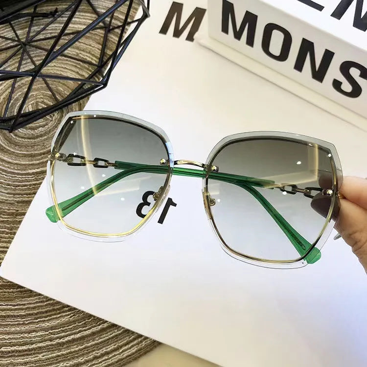 Diamond Decoration Frameless Fashion Sunglasses