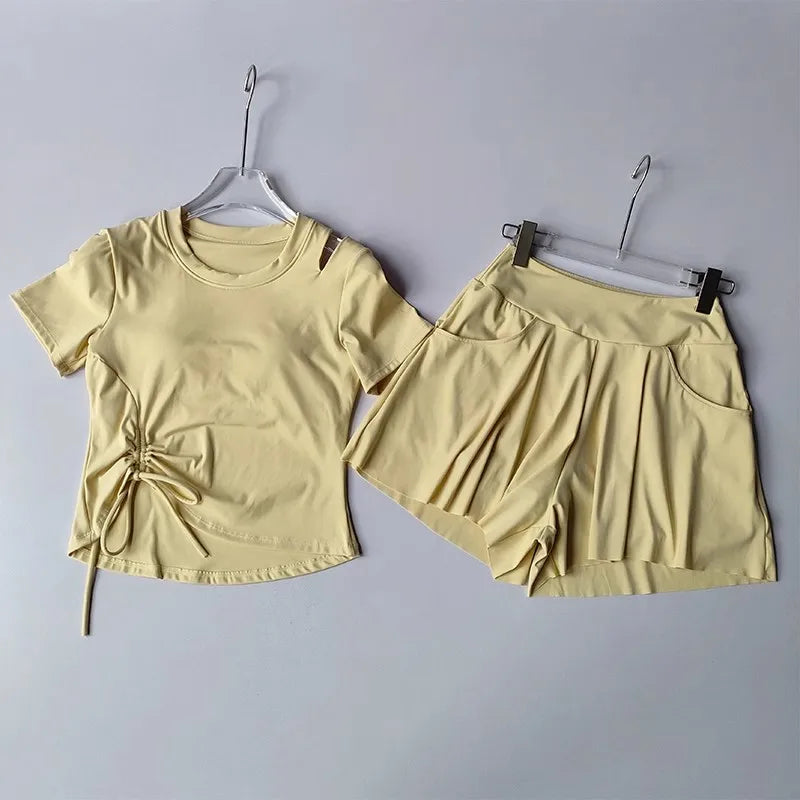 Women's yoga fitness suit